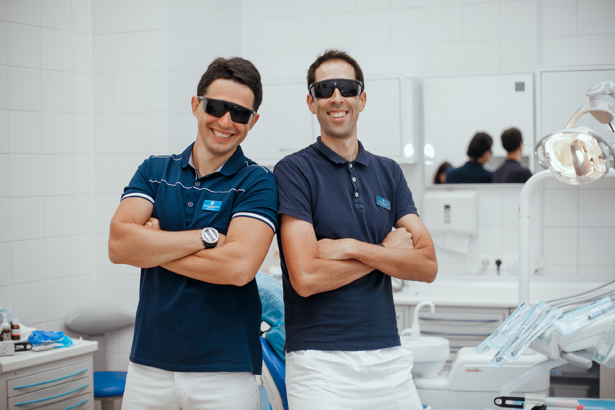 Фотография взята с сайта стоматологии Дмитрович Фэмили https://www.dmitrovich.ru/