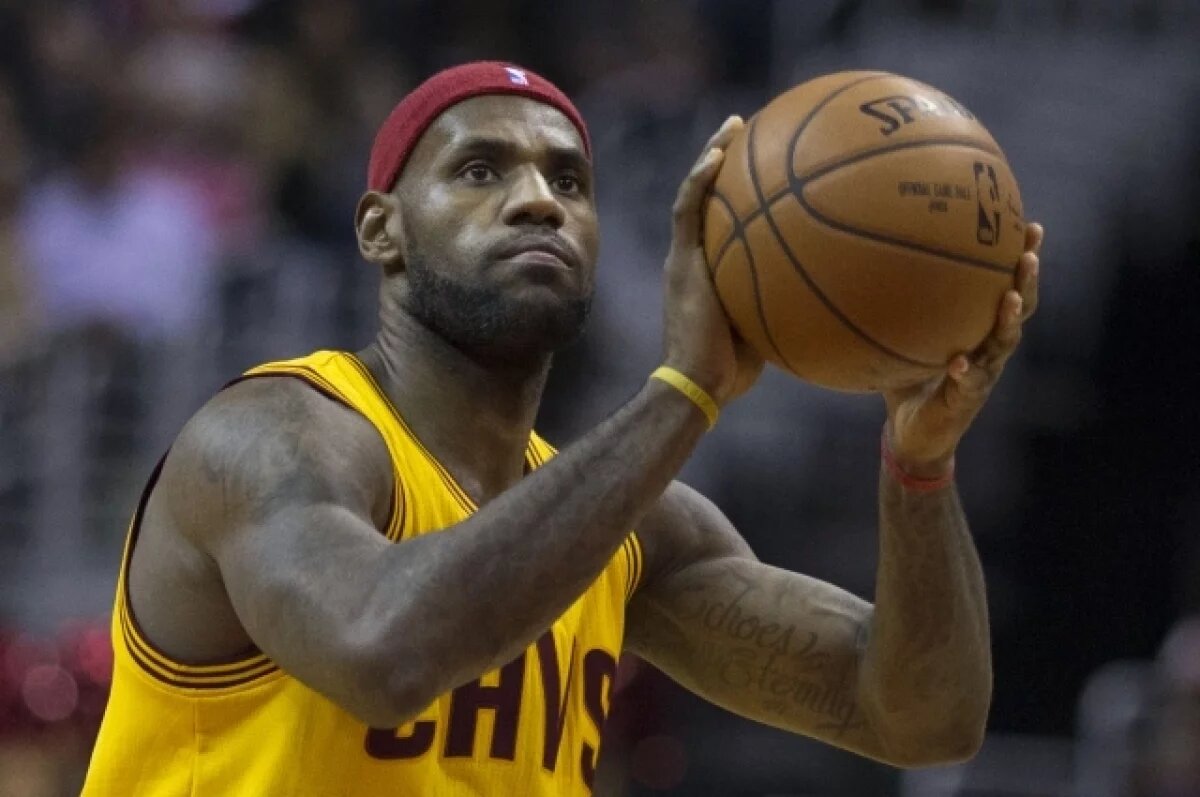    Баскетболист Леброн Джеймс заявил о скором завершении карьеры