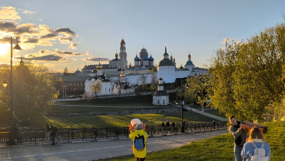 Блинная гора, смотровая площадка с шикарной панорамой на Лавру