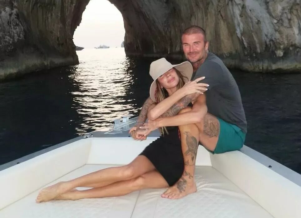    Виктория Бекхэм раскрыла секрет крепкого брака с Дэвидом Бекхэмом