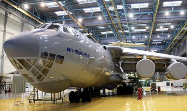 Крупный план Ил-76. (Ростех)