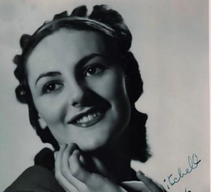 Вера Давыдова. 