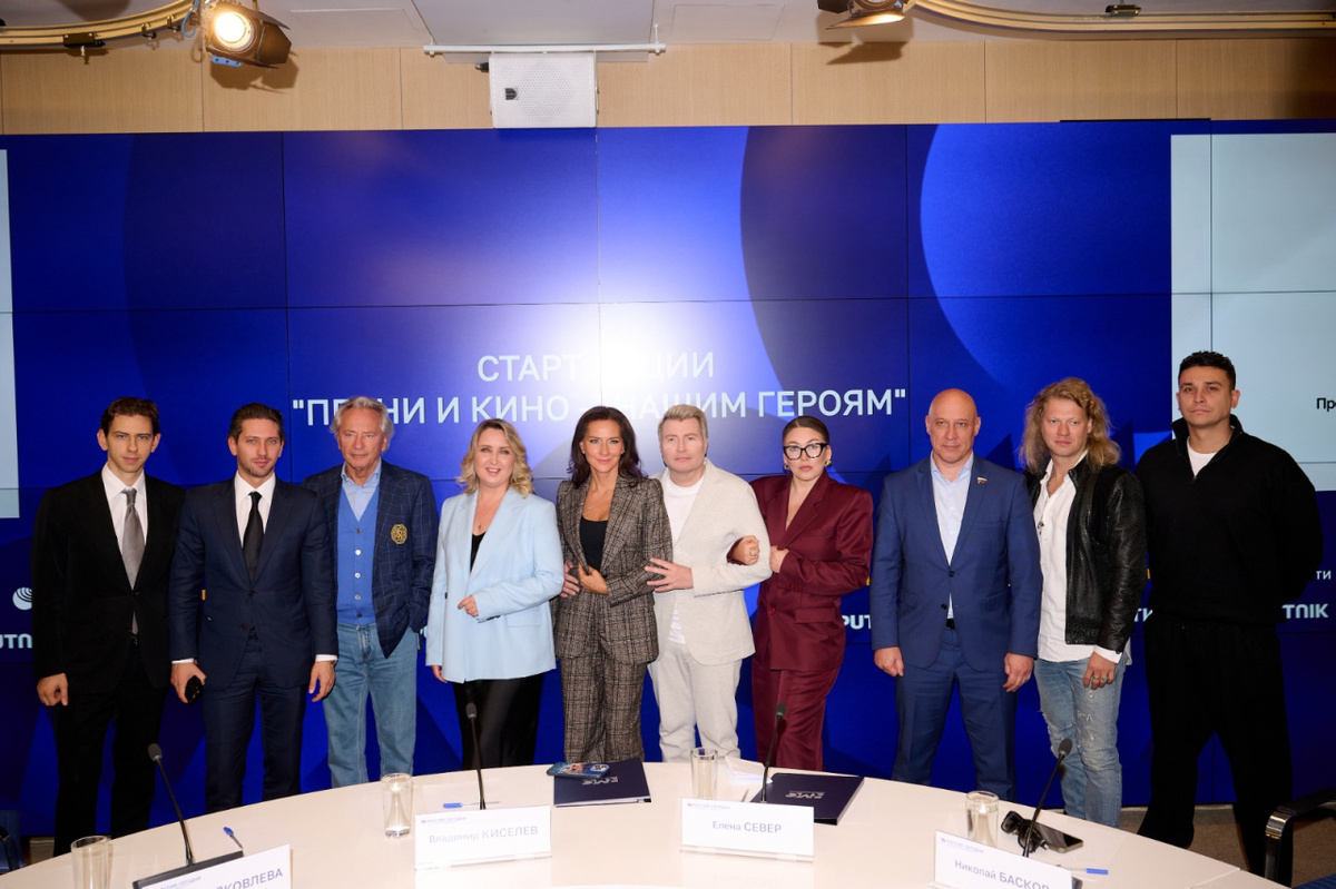 Участники проекта «Песни и кино – нашим героям» помогают ребятам, пришедшим с СВО не потерять себя Фото: пресс-служба «Русской медиагруппы»