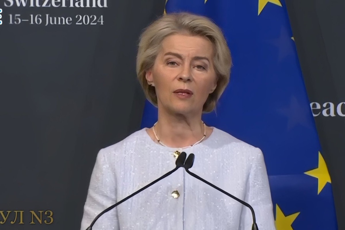   скриншот из видео "Урсула фон дер Ляйен" с VK Видео