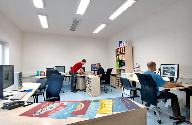 г. Санкт-Петербург, м Василеостровская 6-я линия В.О. д.3/10 Типография Павлов Принт @typography-spb.ru