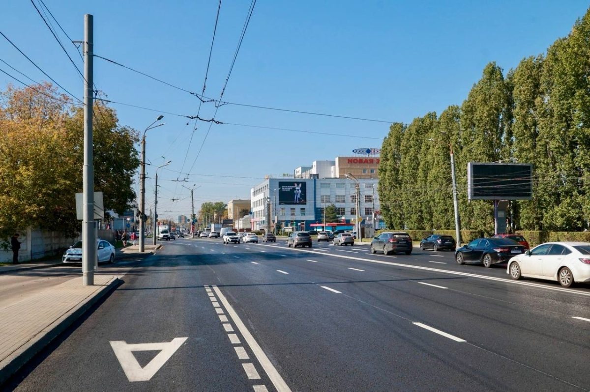    На дороге появились технические тротуары и термопластиковая разметка