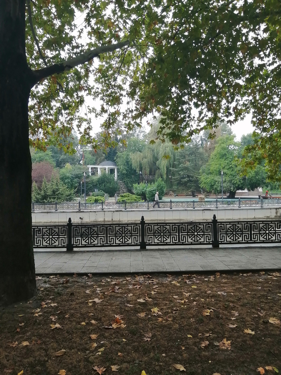 Набережная реки Салгир.