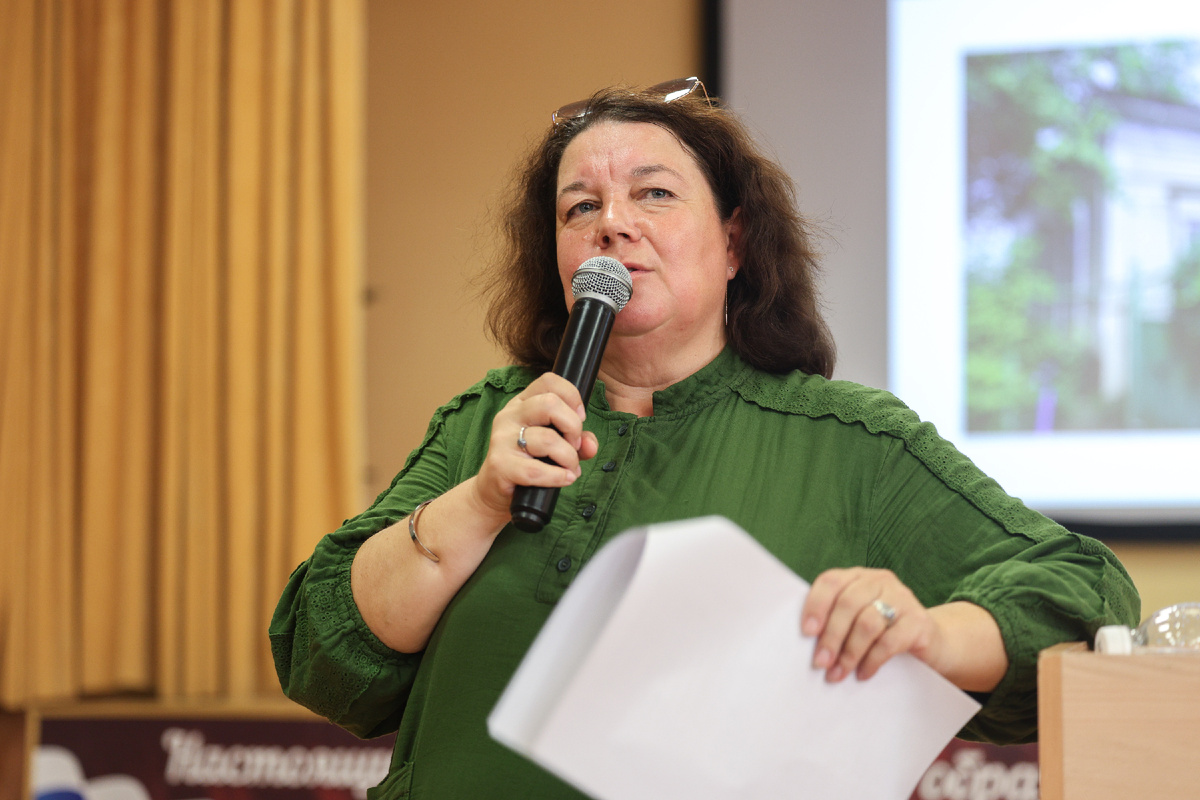 В историю ребят погрузила краевед Ирина Девятаева. 