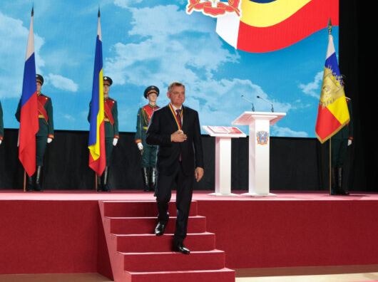    Юрий Слюсарь на церемонии вступления в должность главы Ростовской области // фото: donland.ru