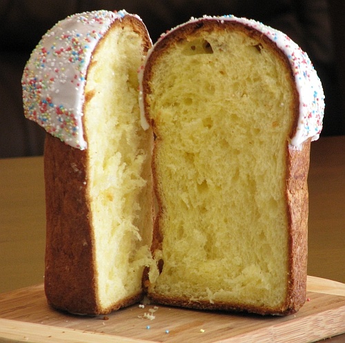 Кружевная баба (кулич)