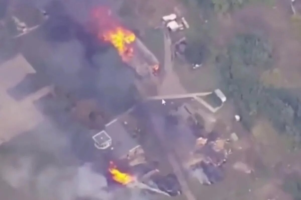    Появились кадры уничтожения складов БПЛА ВСУ на аэродроме под Конотопом