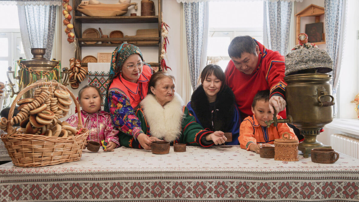    Семья Хоротэтто, город Салехард. Фото из архива пресс-службы губернатора ЯНАО