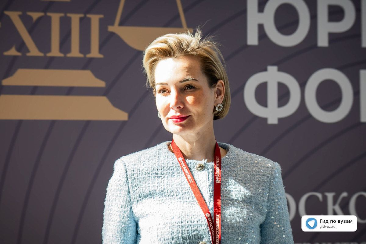 ПМЮФ - 2025. СМИ «Гид по вузам»