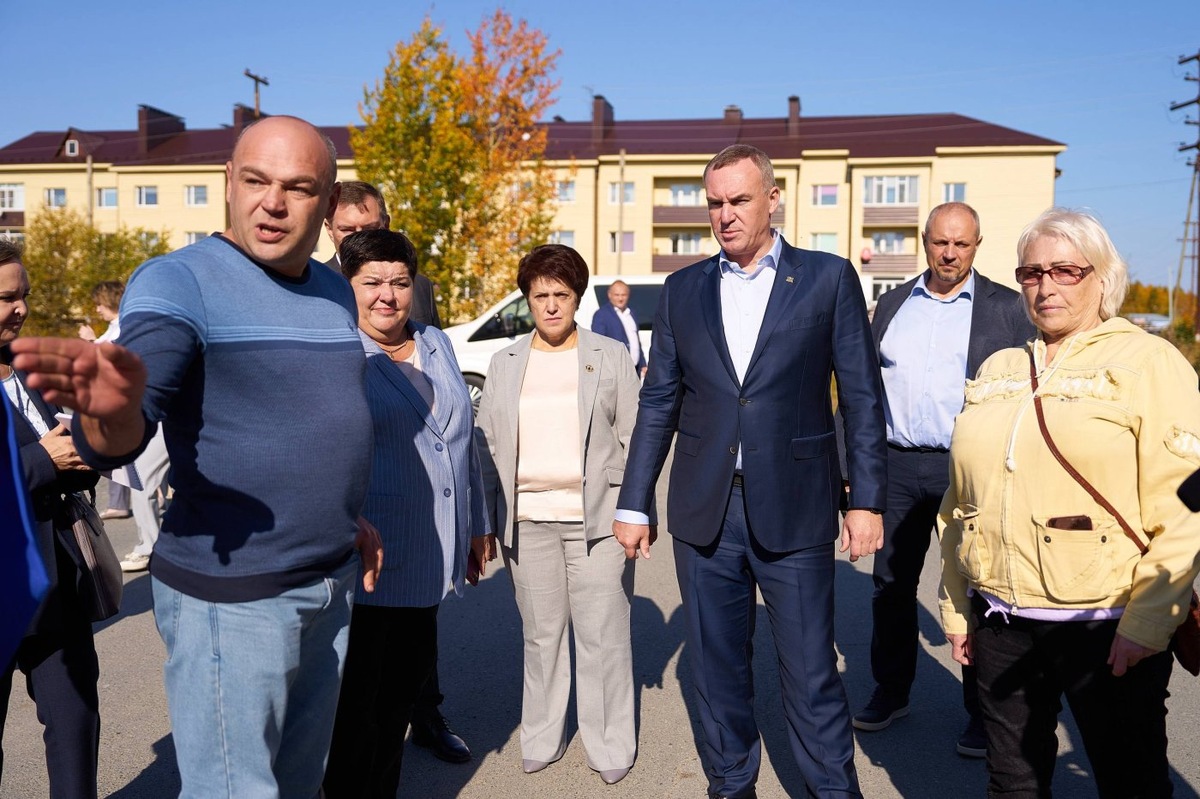    Глава ХМАО отметил результат совместной работы властей и жителей Нефтеюганского района