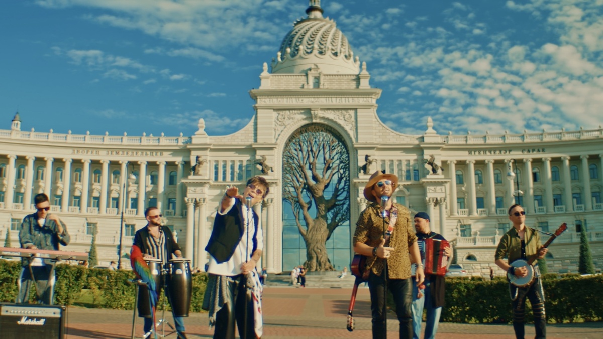 Кадры из клипа «Женщина - магнит» https://youtu.be/BdmUm9oiIU0