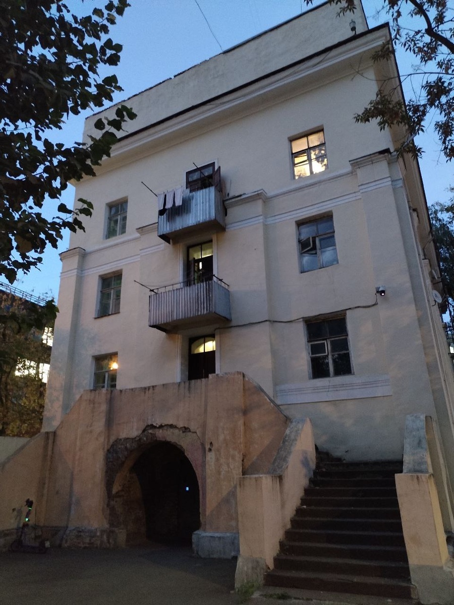 Дом, который когда-то был храмом.