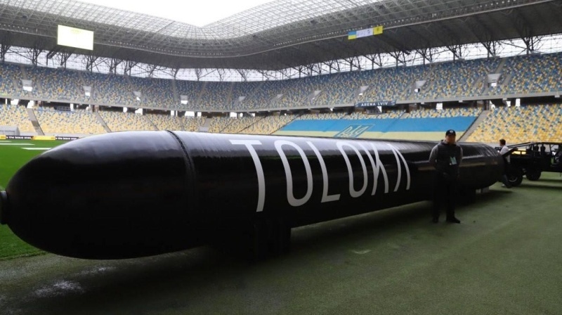     Украина похвасталась модернизированным подводным дроном Toloka