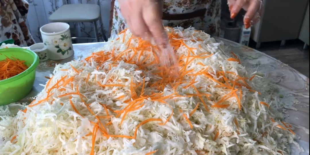 Бабушкин рецепт квашеной капусты.