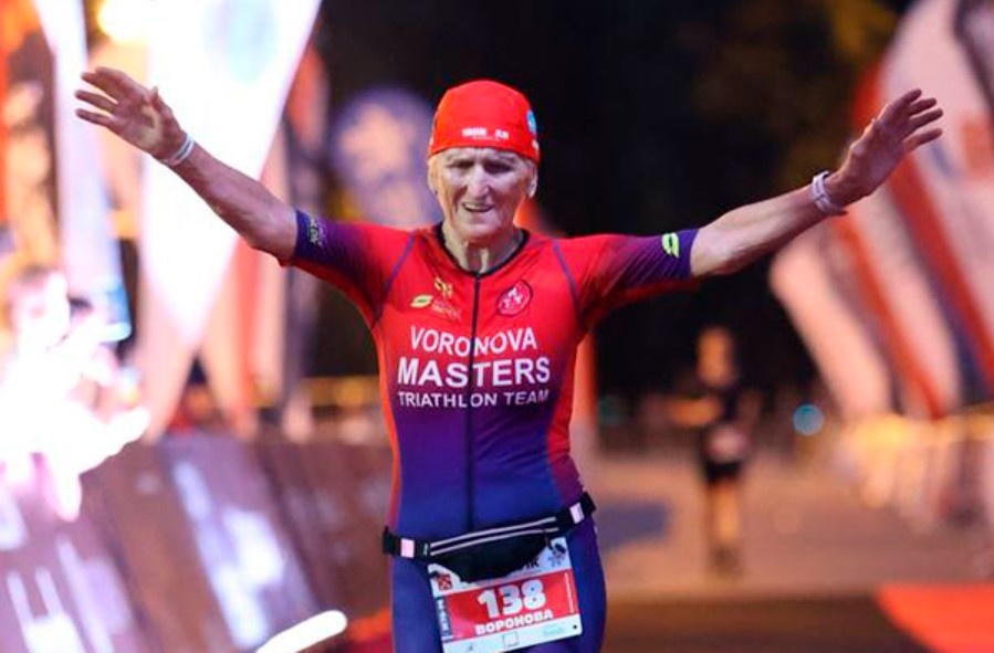 Общее время на дистанции более 200 км составило 15 час 52 мин 50 сек.