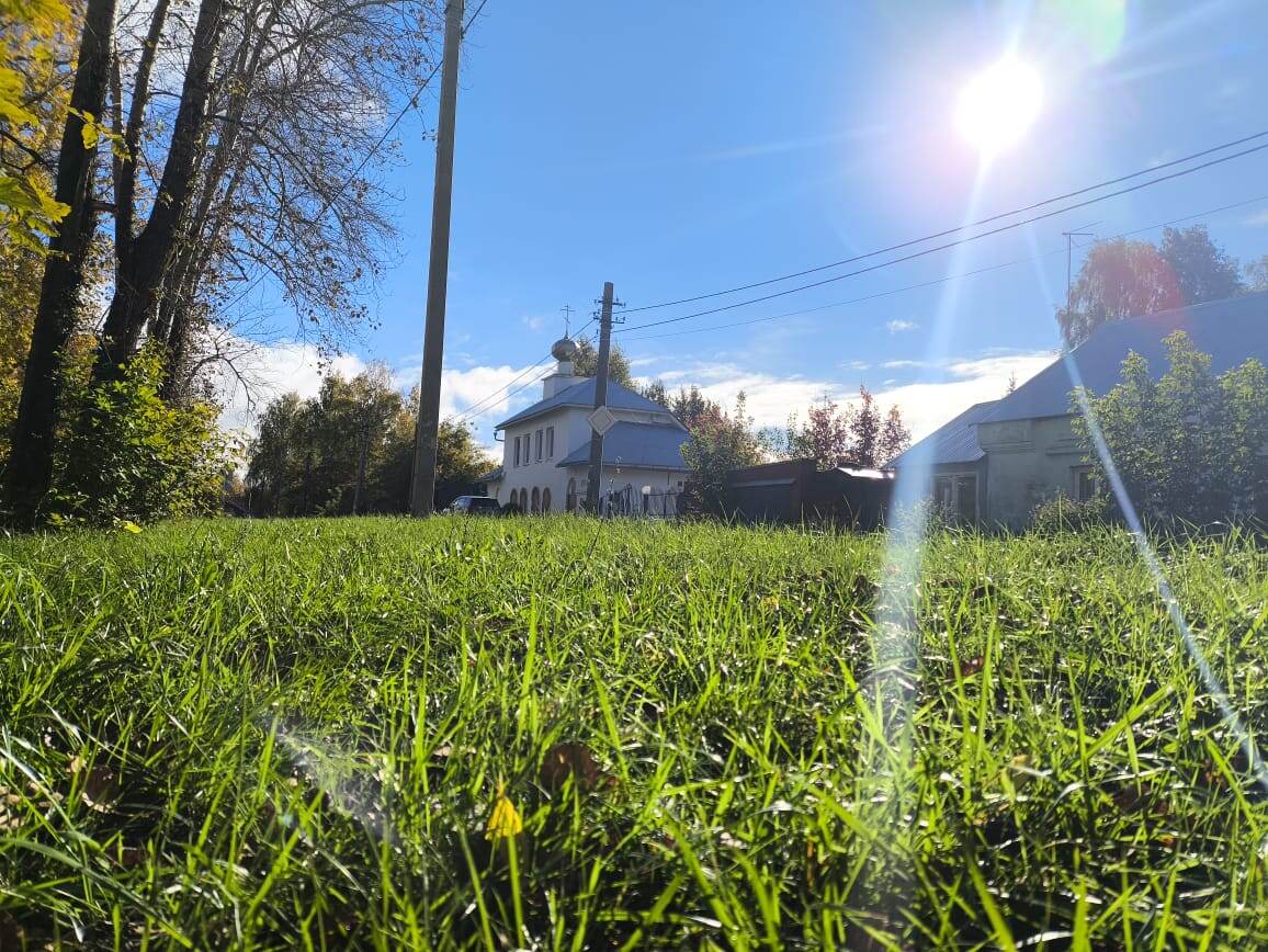 Вот такая осень Лучезарная стоит у нас.... Храм, как источник наших сил🕊