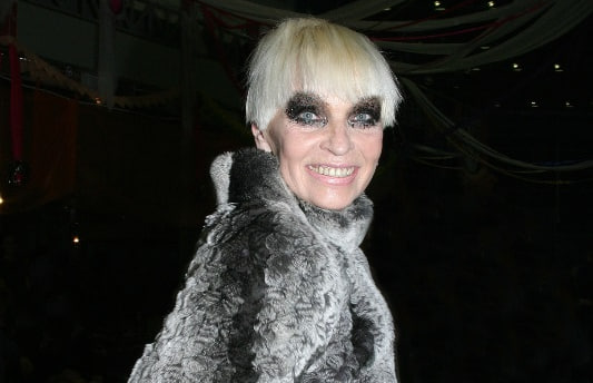 Мешала соседям, раздевалась перед врачами и угрожала: шокирующие подробности ухода Светличной