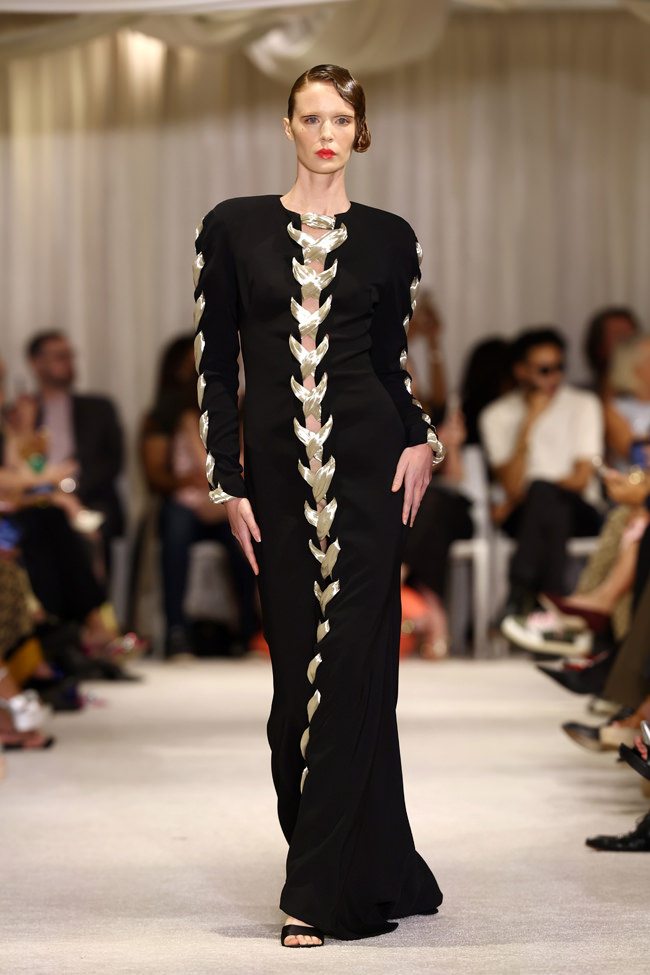 Christian Siriano готовая одежда Весна-Лето 2026 Нью-Йорк