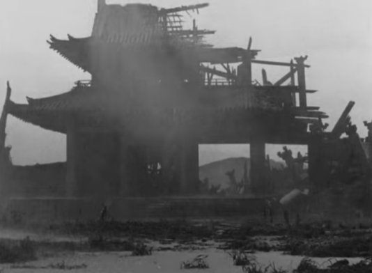 замковые ворота | скриншот из фильма