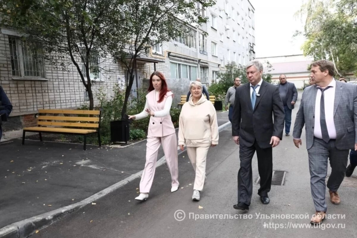   Губернатор проверил, как обновили дворы на Карсунской, Кирова и 12 Сентября