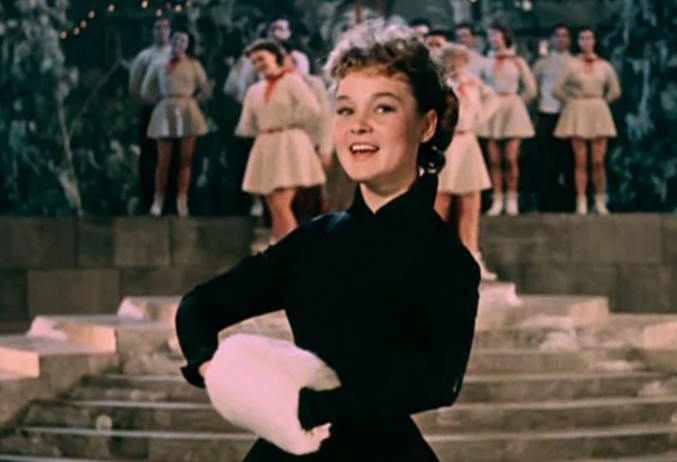 Людмила Гурченко. Источник фото www.ural.kp.ru