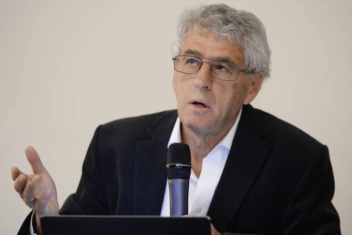    Суд заочно арестовал политика Гозмана по делу о призывах к терроризму