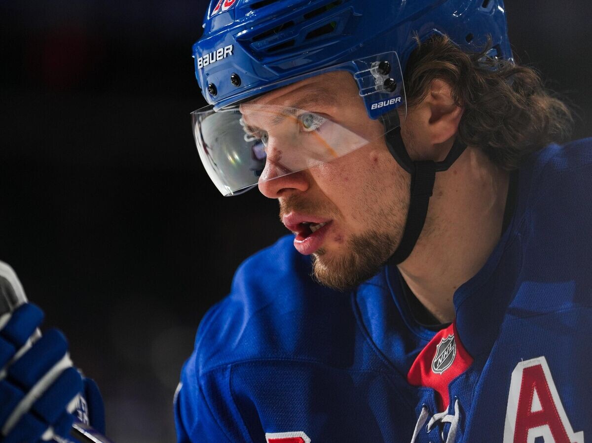    Хоккеист "Нью-Йорк Рейнджерс" Артемий Панарин© Фото : x.com/nyrangers