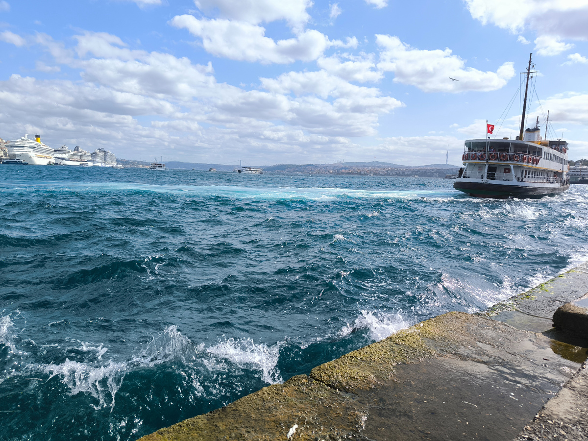 На пристани