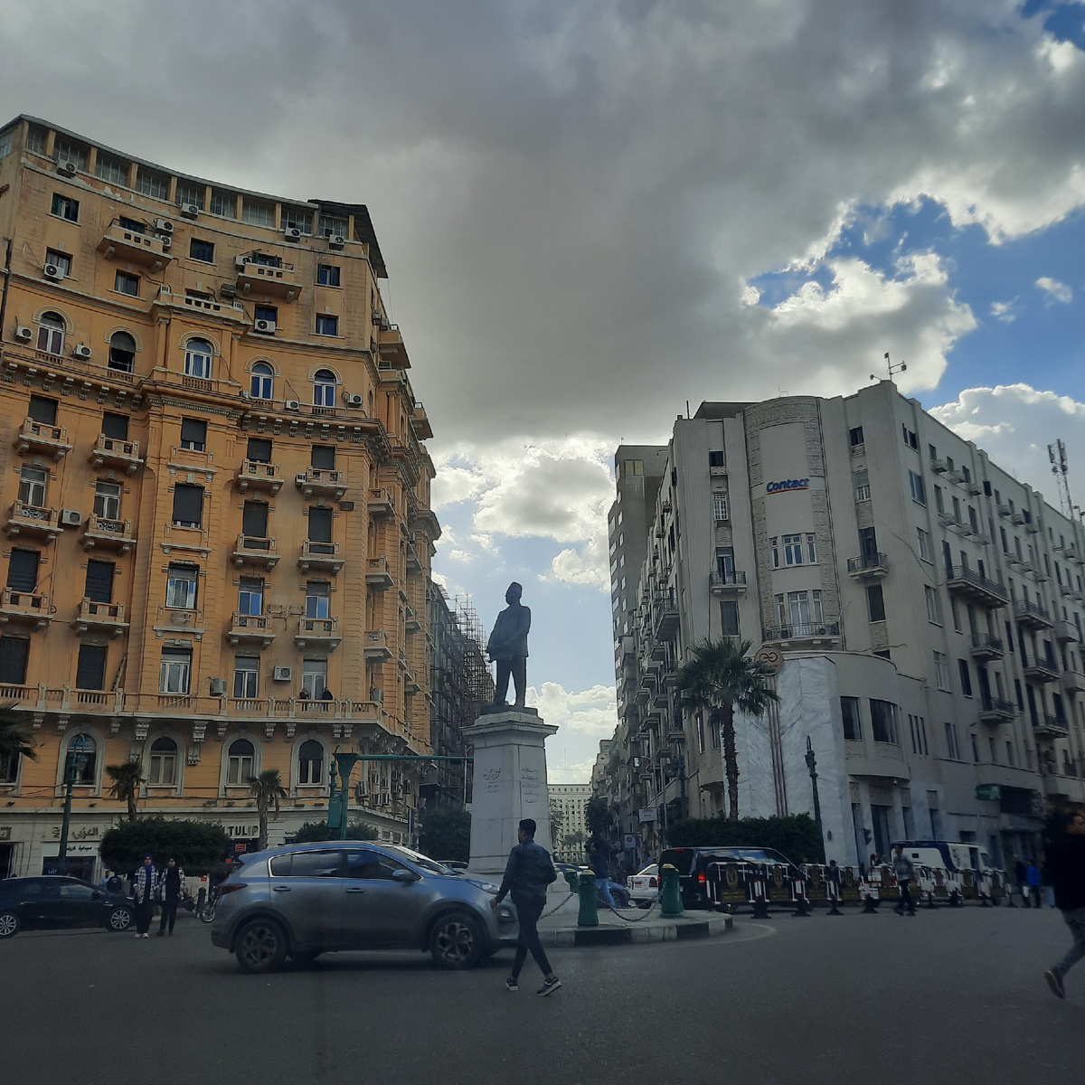 На улицах Каира