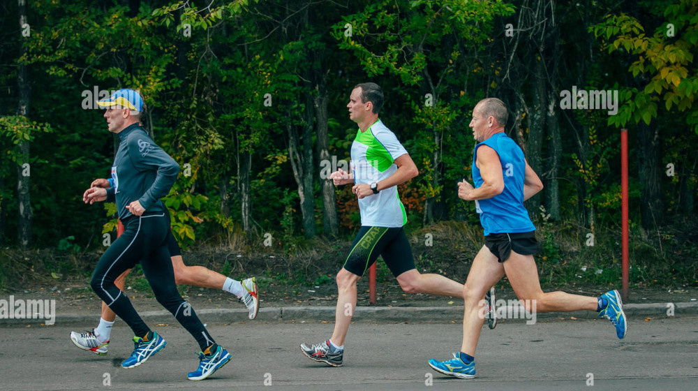    Неуловимый бегун убегает от реальности и бьёт рекорды