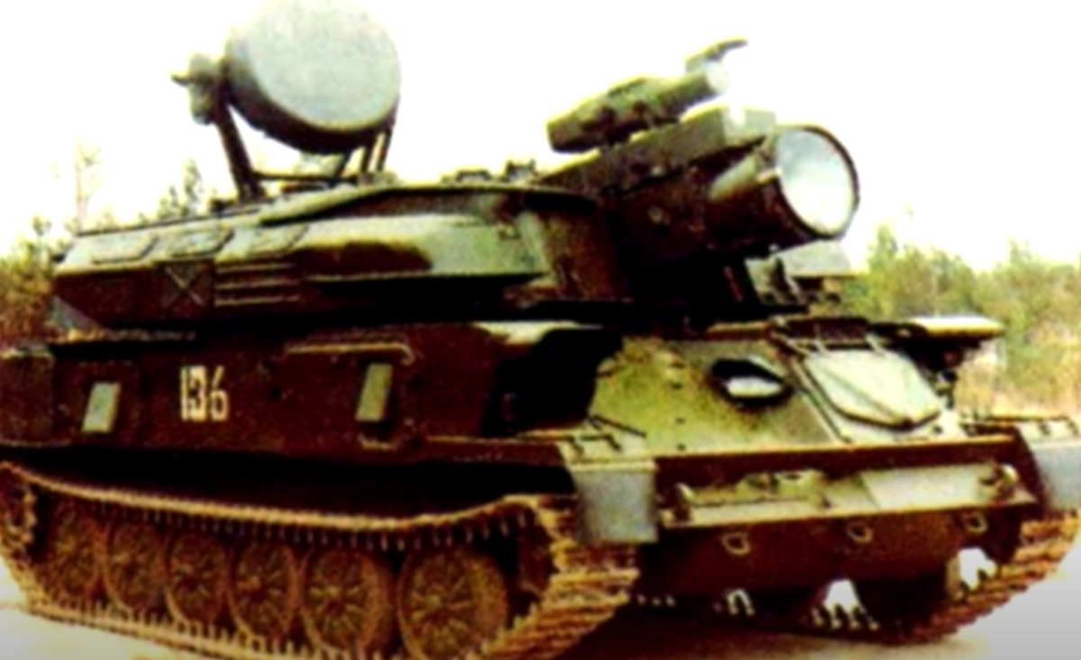 Как известно из открытых источников, «Сангвин» мог поражать оптико-электронные системы вертолётов и разведывательных платформ 