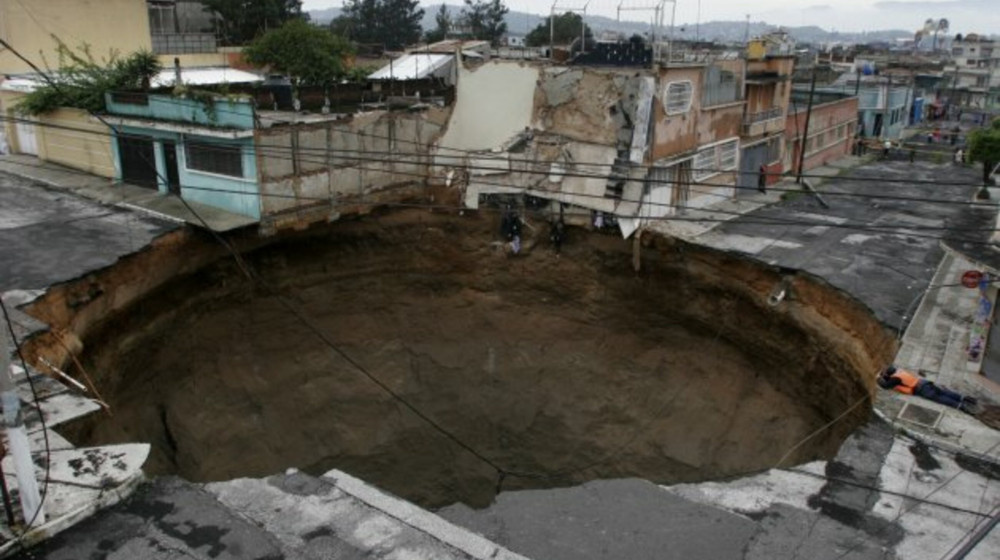    От дырочки до гиганта: как озеро в Луизиане выросло на глазах