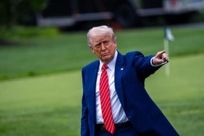 Дональд Трамп. Обложка © Shutterstock / FOTODOM / Andrew Leyden