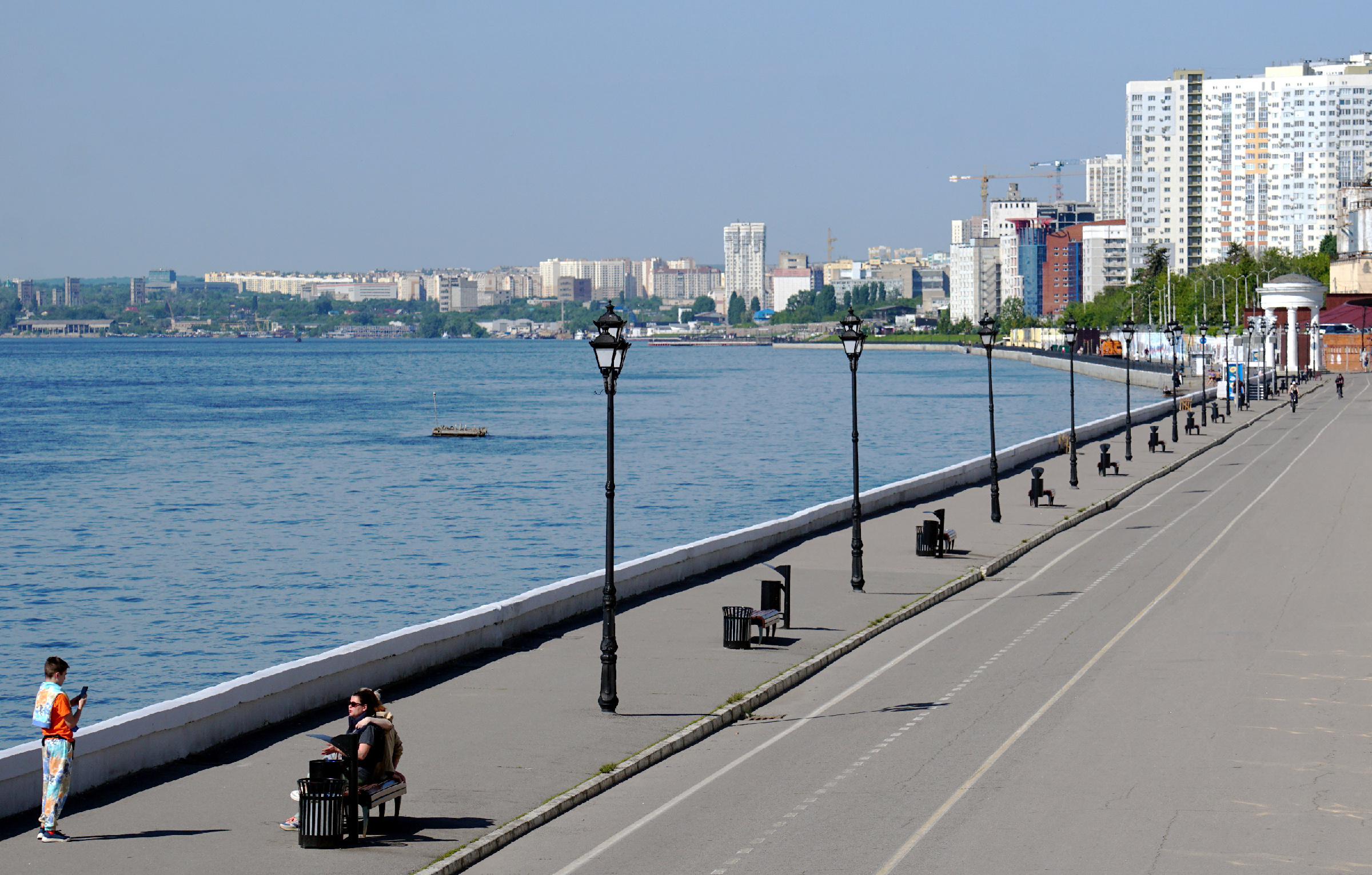 Потеплевший Саратов. Рекордная набережная и виды с Соколовой горы 