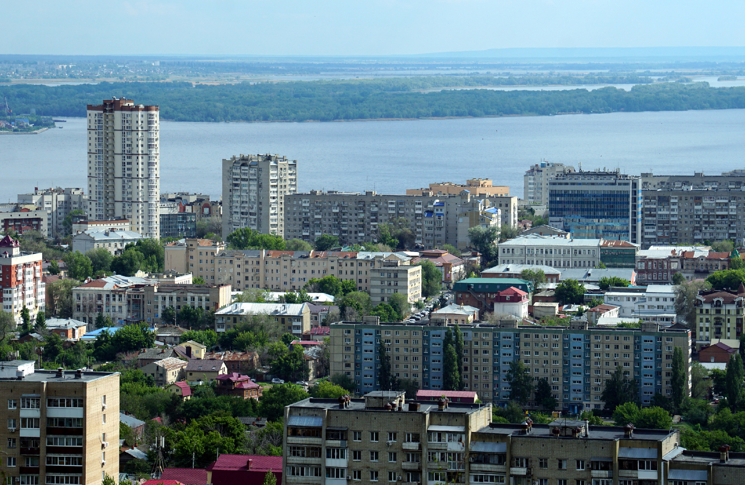 Потеплевший Саратов. Рекордная набережная и виды с Соколовой горы 