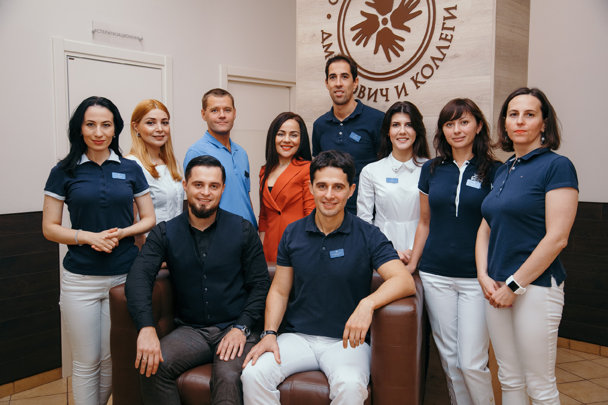 Фотография взята с сайта стоматологии Дмитрович Фэмили https://www.dmitrovich.ru/