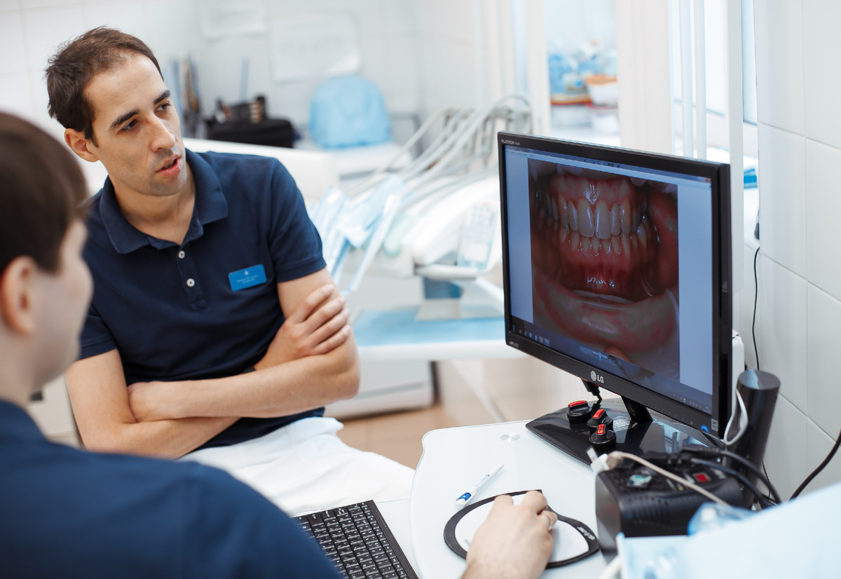 Фотография взята с сайта стоматологии Дмитрович Фэмили https://www.dmitrovich.ru/