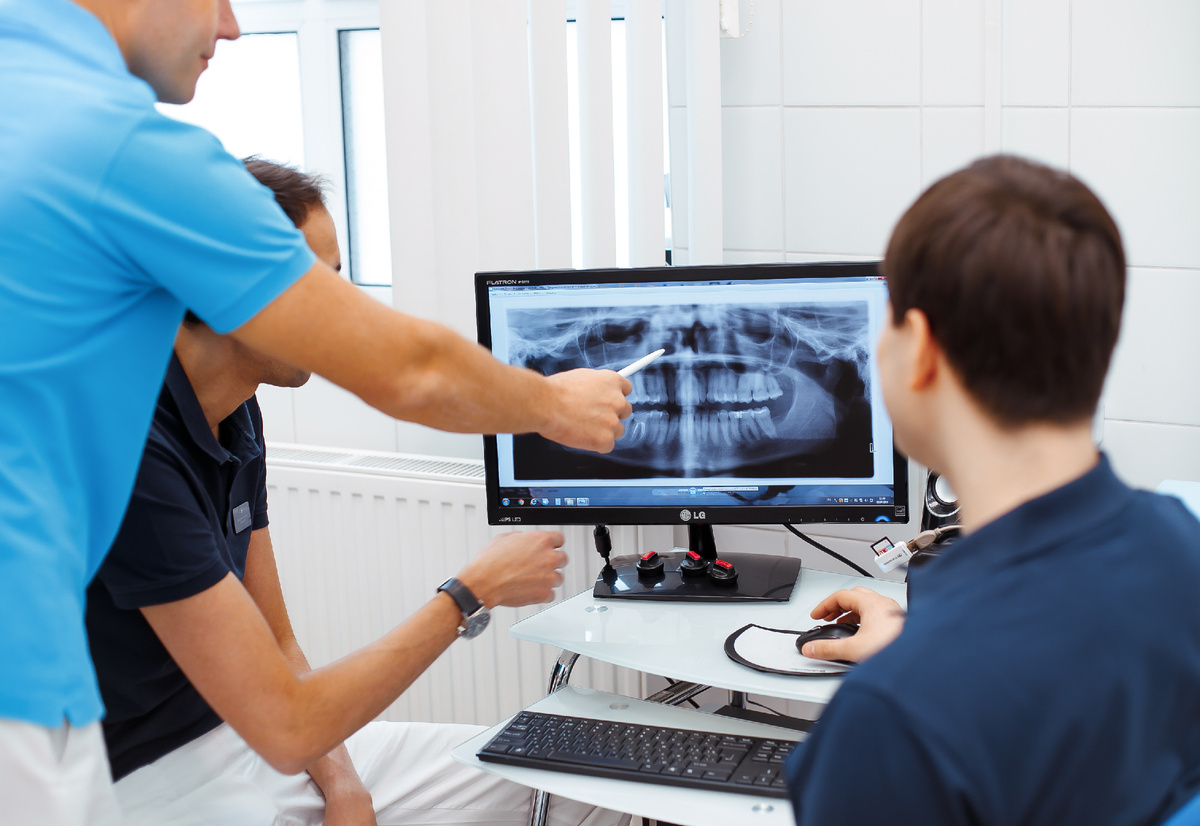 Фотография взята с сайта стоматологии Дмитрович Фэмили https://www.dmitrovich.ru/