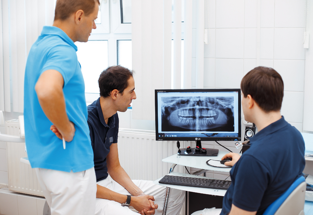 Фотография взята с сайта стоматологии Дмитрович Фэмили https://www.dmitrovich.ru/