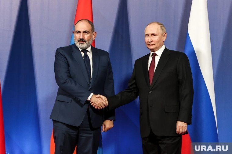    Пашинян заявил, что Армения продолжит активный диалог с РФ
