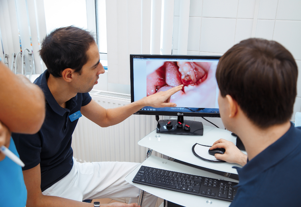 Фотография взята с сайта стоматологии Дмитрович Фэмили https://www.dmitrovich.ru/