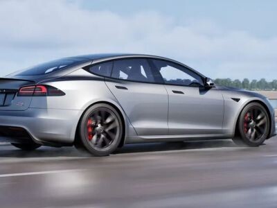    Tesla переделает дверные ручки своих электрокаров