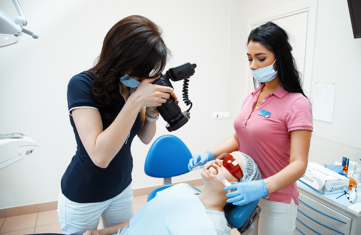 Фотография взята с сайта стоматологии Дмитрович Фэмили https://www.dmitrovich.ru/