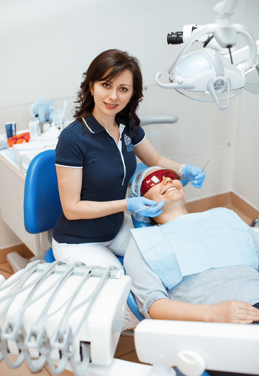 Фотография взята с сайта стоматологии Дмитрович Фэмили https://www.dmitrovich.ru/