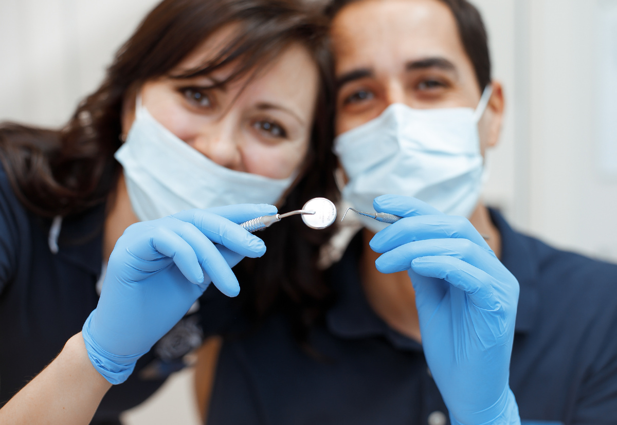 Фотография взята с сайта стоматологии Дмитрович Фэмили https://www.dmitrovich.ru/