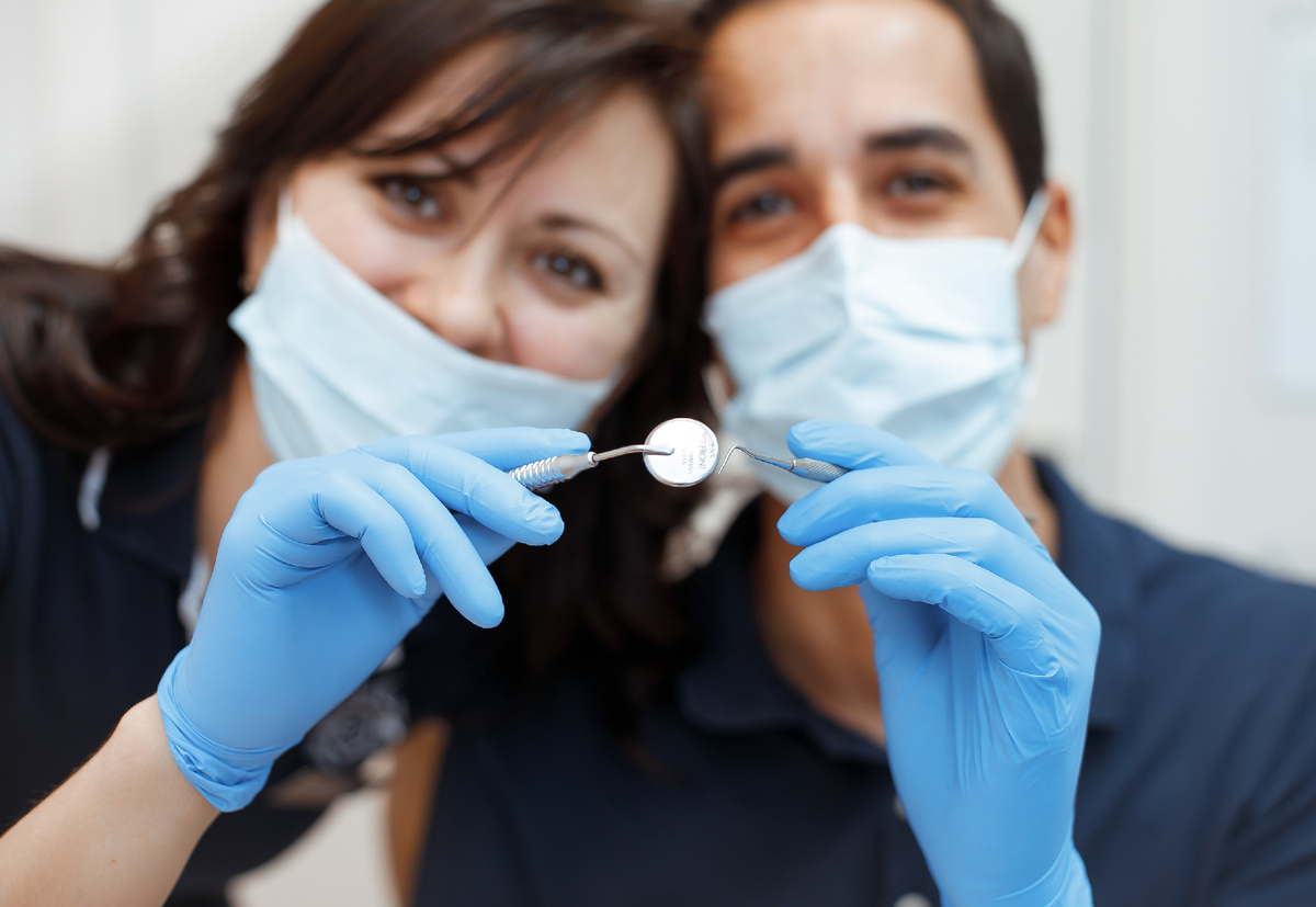 Фотография взята с сайта стоматологии Дмитрович Фэмили https://www.dmitrovich.ru/